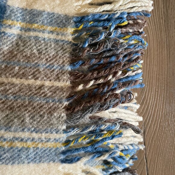 the Edinburgh Woollen Mill Pure Wool Plaid Blanket Made in Scotland Blue Yellow! - Picture 4 of 5